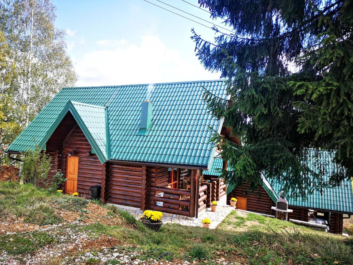 Zlatarske Brvnare Zlatar Chalets โนวาวาโรช ภายนอก รูปภาพ