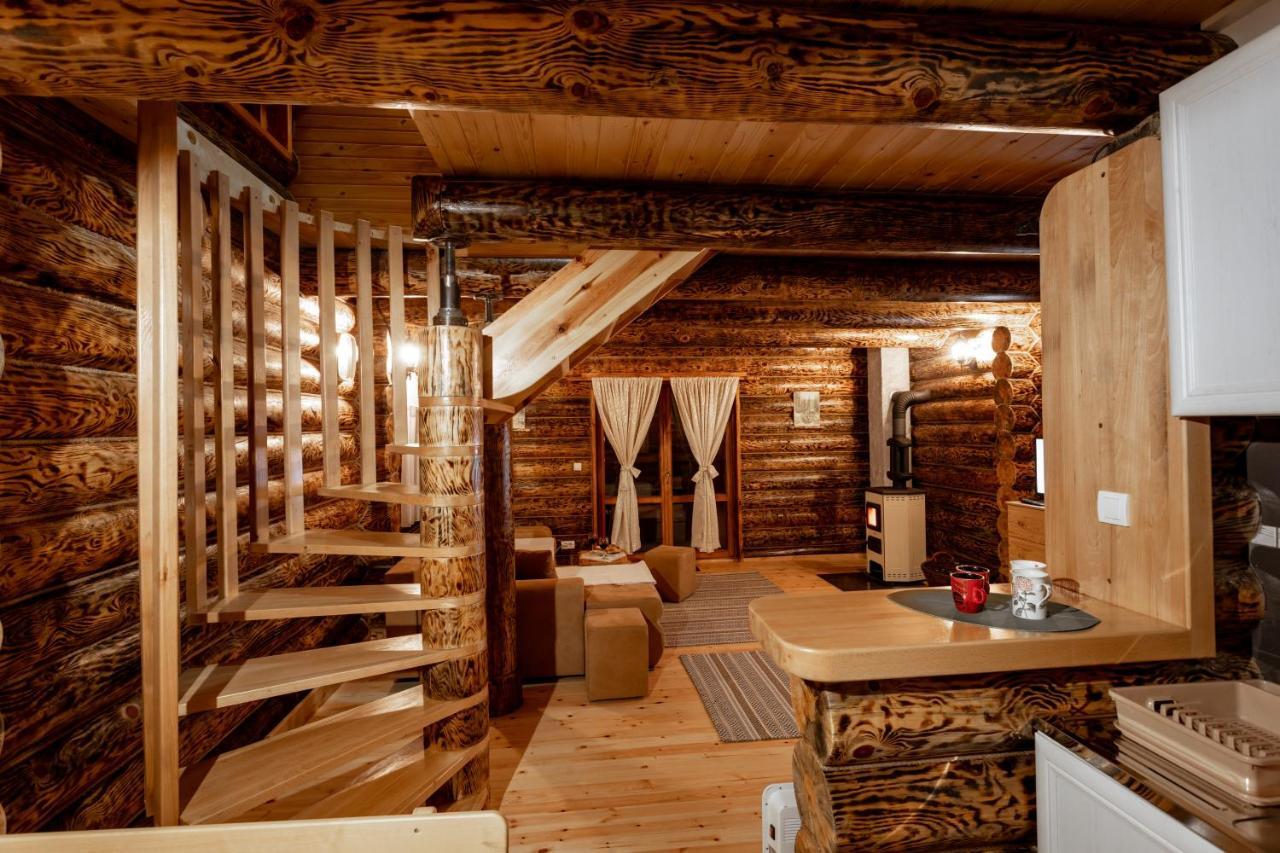 Zlatarske Brvnare Zlatar Chalets โนวาวาโรช ภายนอก รูปภาพ