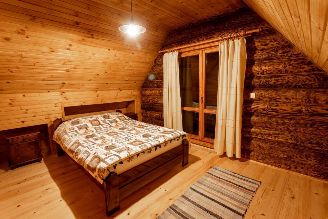 Zlatarske Brvnare Zlatar Chalets โนวาวาโรช ภายนอก รูปภาพ