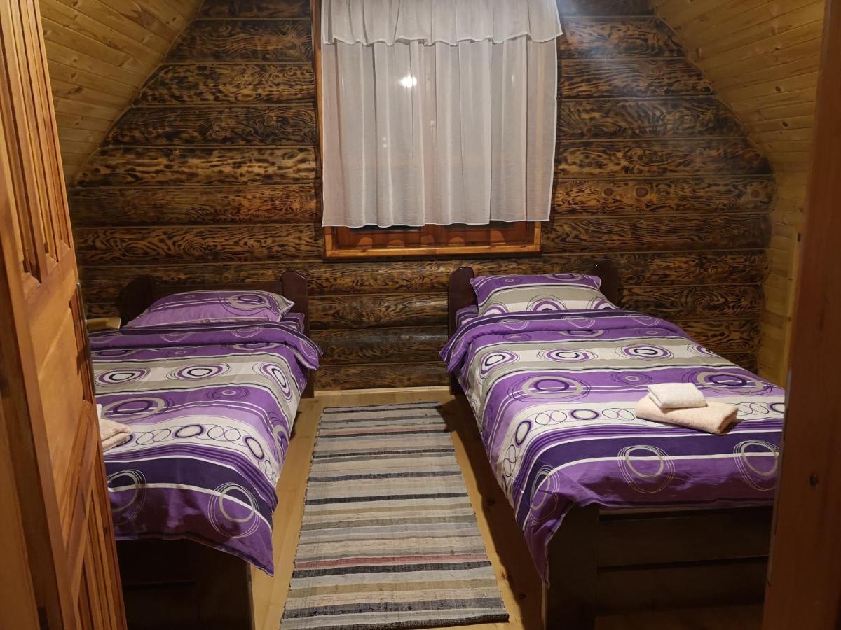 Zlatarske Brvnare Zlatar Chalets โนวาวาโรช ภายนอก รูปภาพ