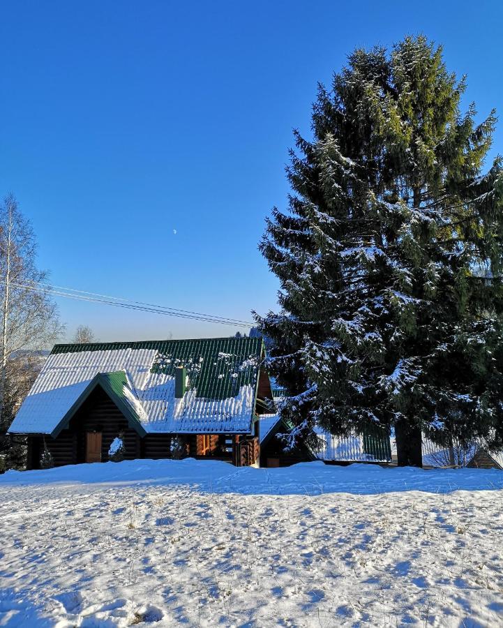 Zlatarske Brvnare Zlatar Chalets โนวาวาโรช ภายนอก รูปภาพ